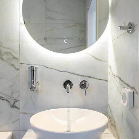 Captain's In Olive Grove 2 Apartament