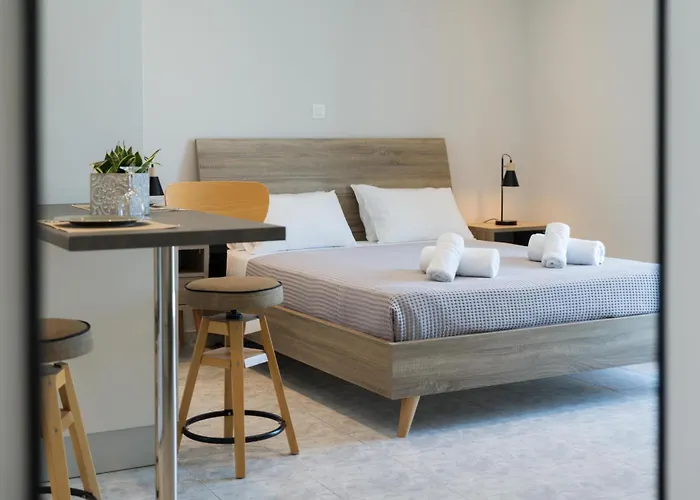 Captain's In Olive Grove 2 *