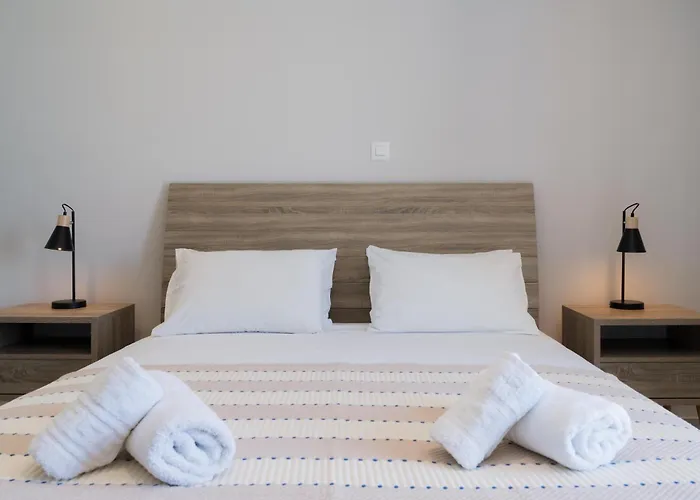 Captain's In Olive Grove 2 דירה